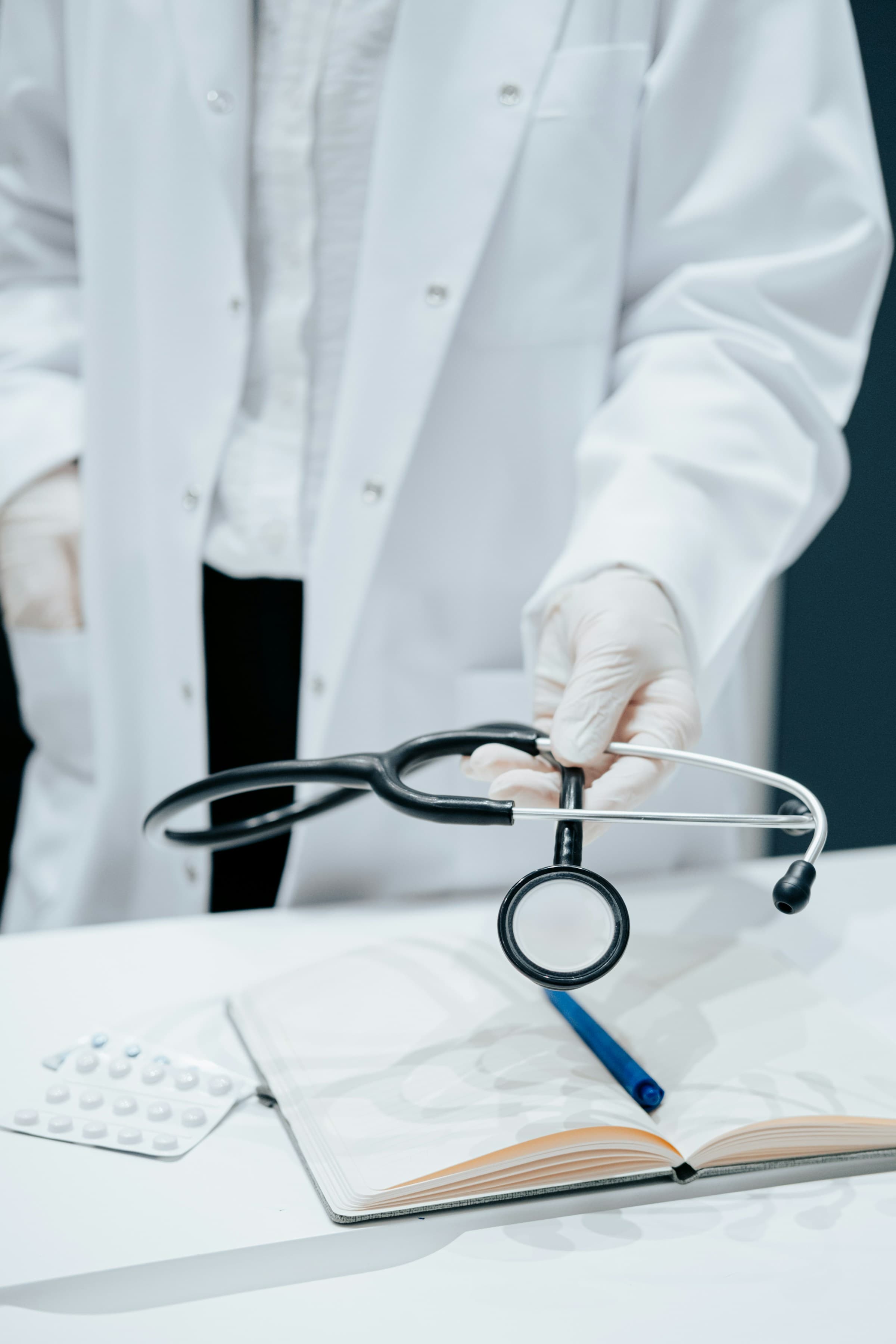 Le Conseil d’État valide, avec réserves, la rémunération privilégiée des fonds d’investissement dans les SEL de santé
