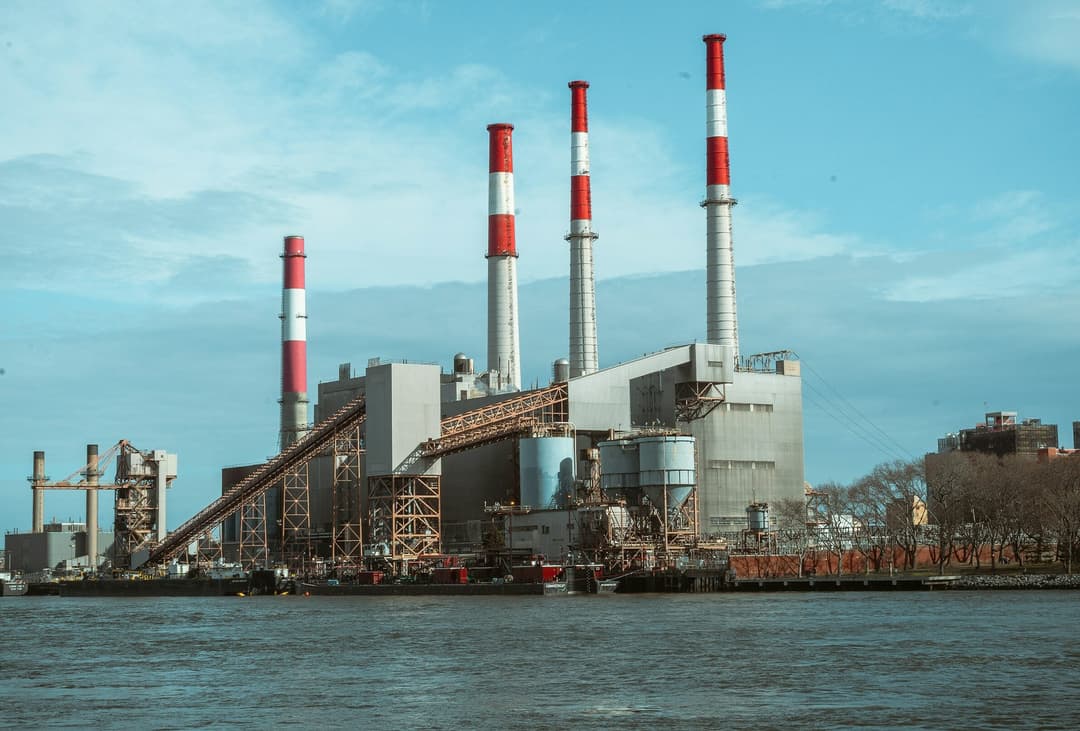 Foreign investment screening (IEF) and insolvency proceedings: the judicial reorganisation loophole in strategic sectors